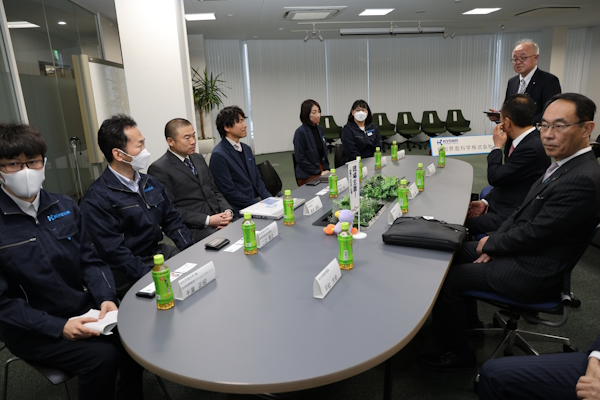 埼玉県大野知事「ふれあい訪問」談話風景